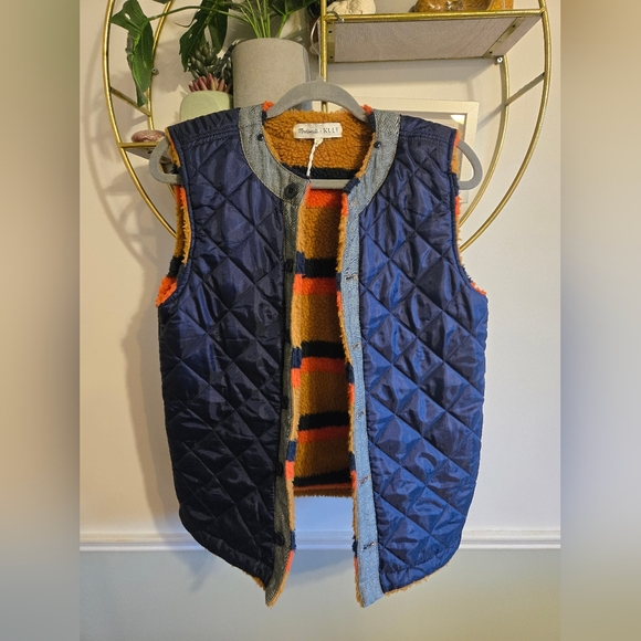 Madewell X KULE Reversable Sherpa Vest - Picture 5 of 7